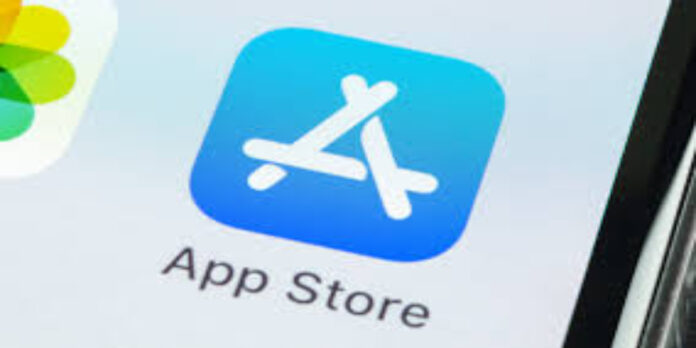 Apple Reduces App Store Rates For Small Business Developers