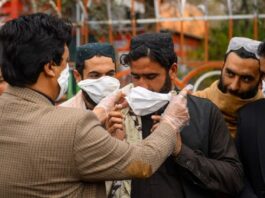 “No Mask, No Service” Policy Across Punjab People wearing Face Mask in Public