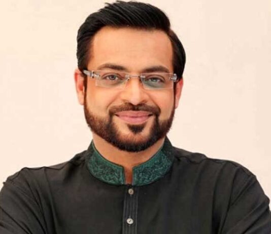 Amir Liaquat Makes Entry In Acting World Dr Amir Liaquat