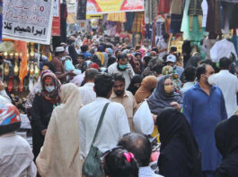 Coronavirus Restrictions Are Finally Ending in Pakistan Rush in Markets