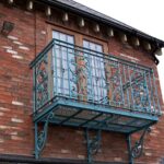 Mother Throw Three-Year-Old Daughter from Balcony in Egypt House Balcony