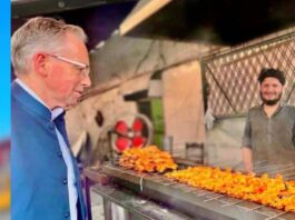 Peshawar’s Charsi Tikka Impresses Australian High Commissioner