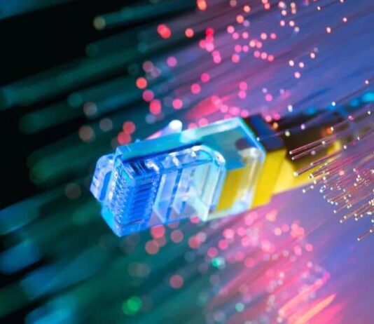 VPS Server’s Research: Iceland’s Internet Dominance in Europe Ethernet