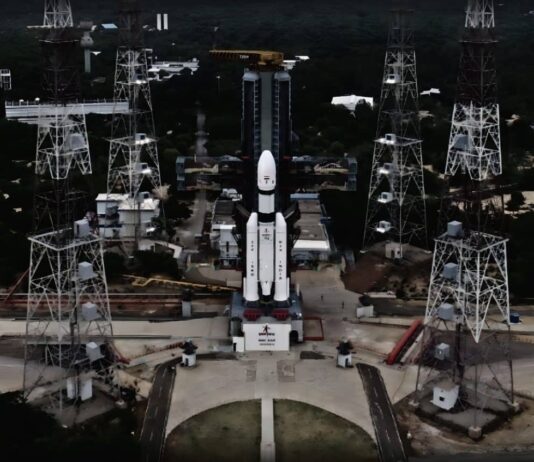 India’s Moon Mission Engineers Unpaid for a Year