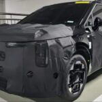 Kia Unveils Refreshed Carnival with Electric Touch