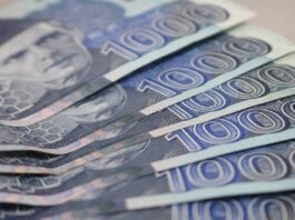 Monetary Relief of Rs 539.72 Million Granted to Banking Customers 1k Rupees Pakistani Note