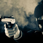 US-Returned Family Robbed of Rs. 5.2 Crore Gold by Fake Policemen