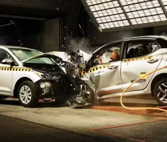 Pakistan Adopts 57 New Car Safety Standards